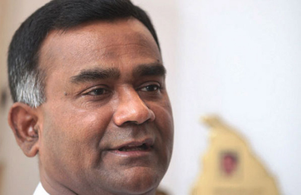 හෙළිකොප්ටරය ගොඩබාන්න ඉඩනොදීම : සජිත් වෙනුවෙන් තිස්සගෙන් පැමිණිල්ලක් !