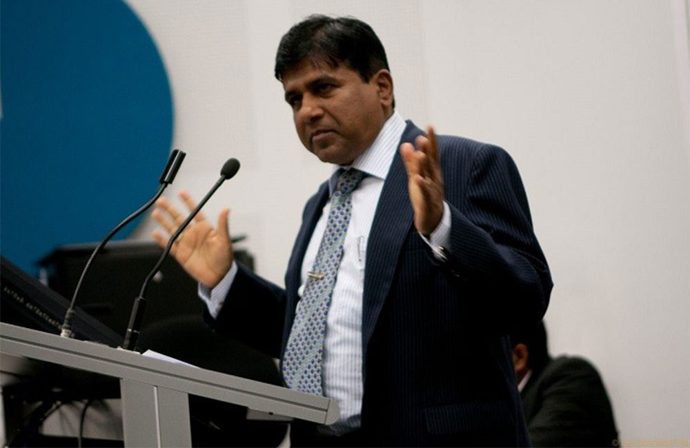 චිත්‍රපට බෙදා හැරීමේ නීති විරෝධී ගිවිසුම් අවලංගු කළා - විජේදාස