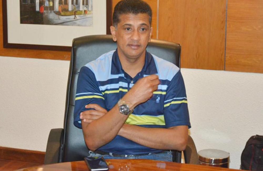 රොෂාන්ට ශ්‍රීලංකා ක්‍රිකට් ඉහළ අසුනක් !