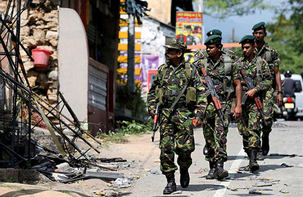 තුවාල ලැබූවන්ට ප්‍රතිකාර කිරීමට රජයේ වෙද්දු බැහැ කියති