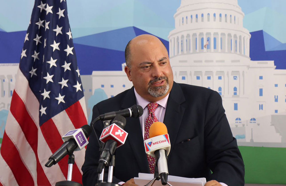 ලංකාවේ පාලකයන්ට ඇමරිකානු තානාපතිගෙන් පාඩමක් !