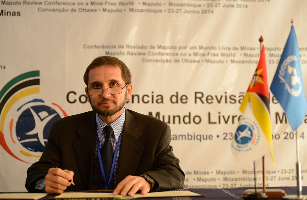 මිරෙද් රාද් සෙයිද් අල්-හුසේන් කුමරු හෙට ලංකාවට