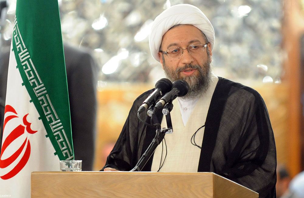 ඇමරිකාව සීමාව ඉක්මවා යනවා - ඉරානය