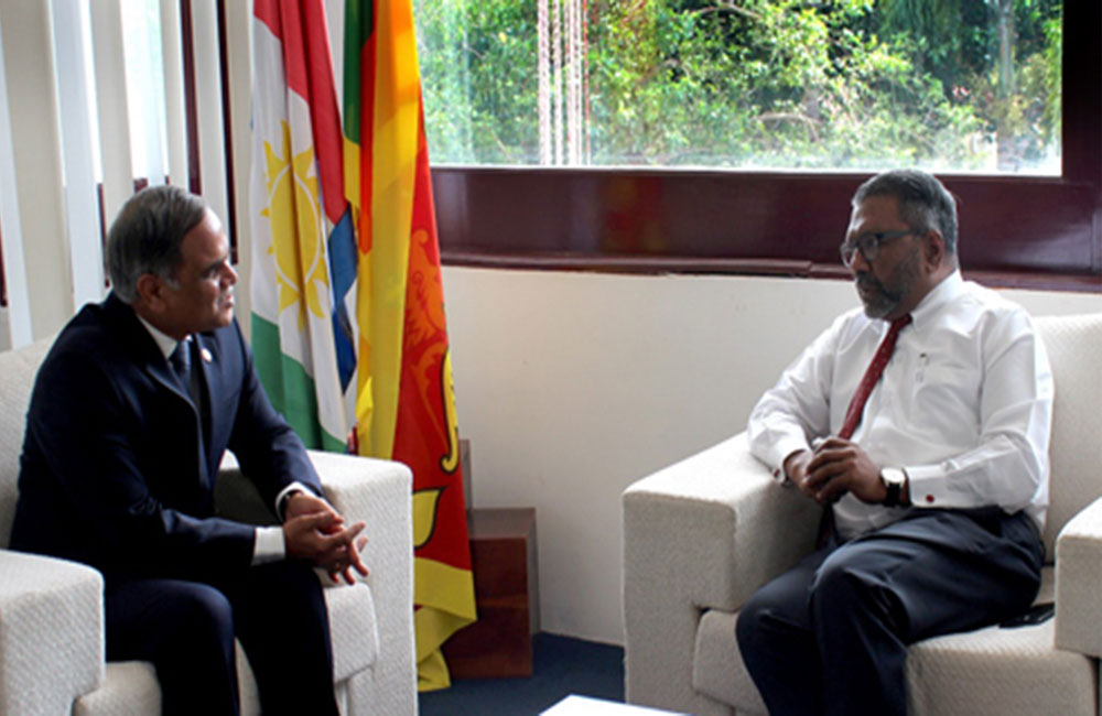 ඉන්දියාවේ සිටින ලාංකික සරණාගතයින් පිළිබද උතුරු ආණ්ඩුකාරවරයාගේ අවධානය