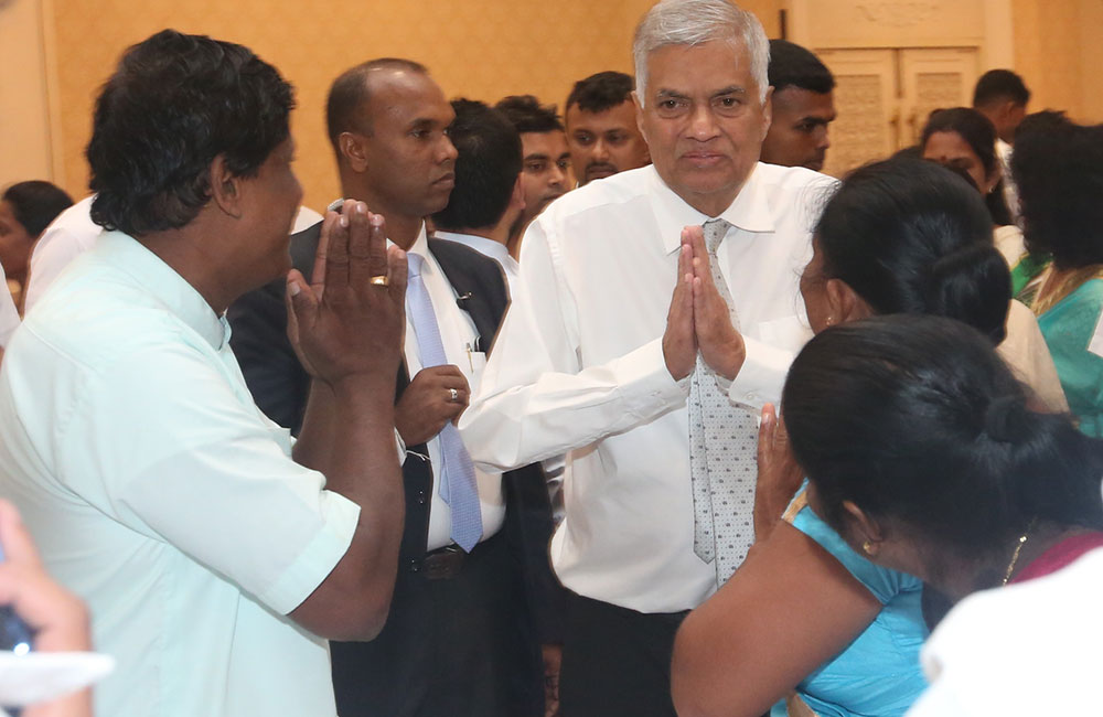 ඉදිරි මැතිවරණ සියල්ල ජයග්‍රහණය කරනවා : වසර 10ක් අඛණ්ඩ පාලනයක් ගෙනියමු !