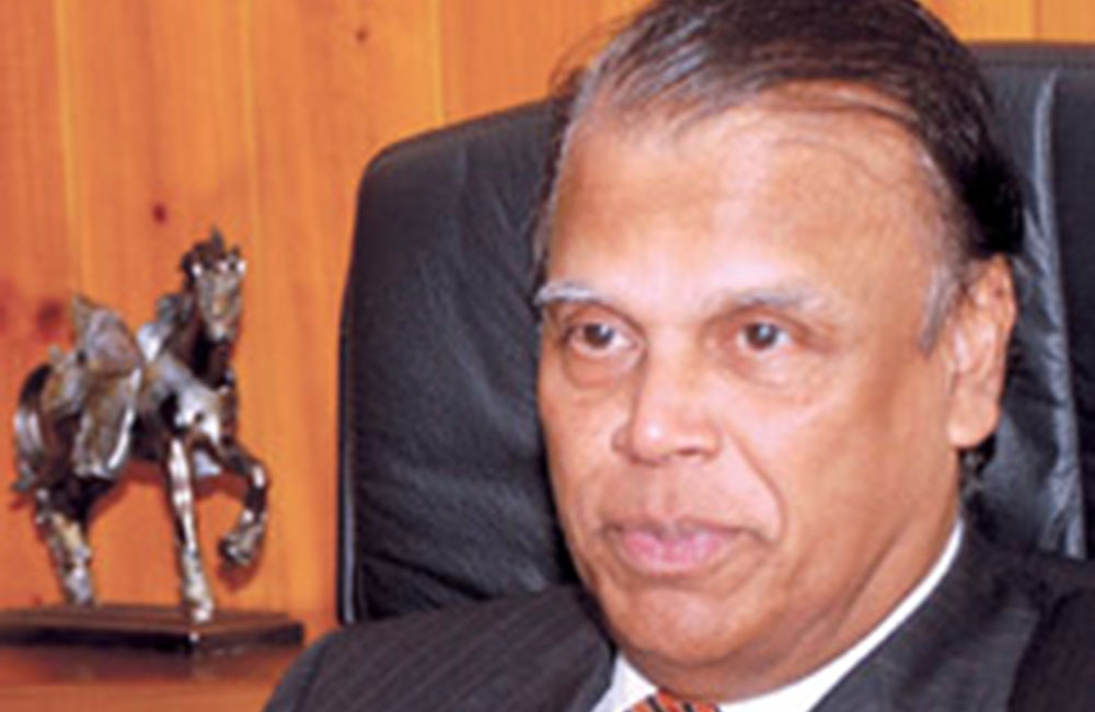 රිචඩ් පීරිස් සභාපතිට නඩු !