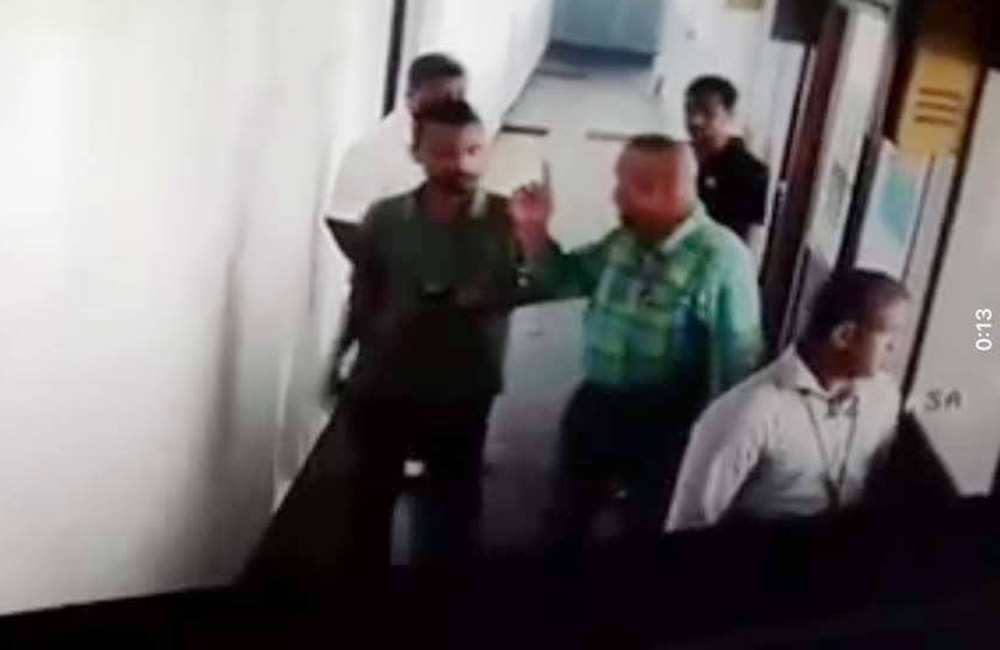 මාධ්‍යවේදීන්ට දිගටම තර්ජන : අද මධූක තක්සලට !