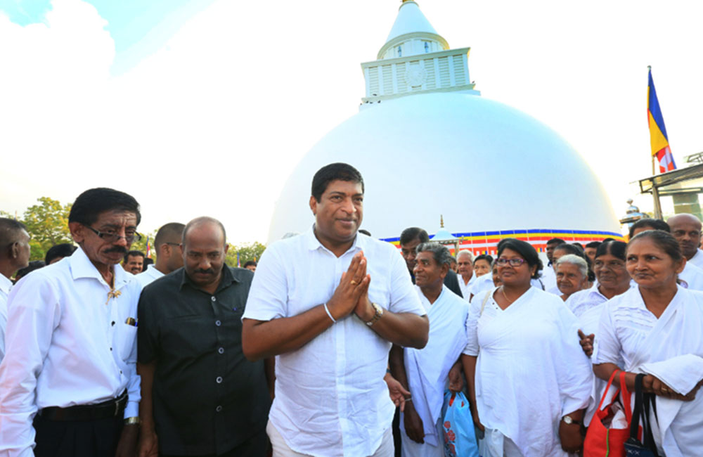 කතරගම - කිරිවෙහෙර පුදබිමේ විදුලි අඩුපාඩු මාසයක් ඇතුළත විසඳනවා - ඇමති රවී