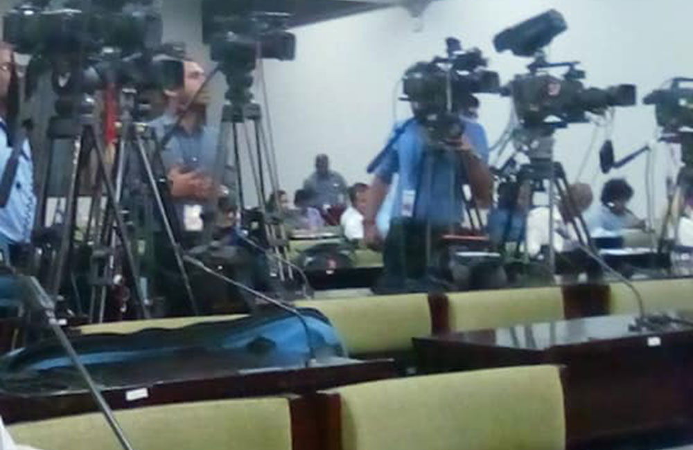 පාස්කු තේරීම් කාරක සභාවෙන් මාධ්‍ය වාරණයක් !