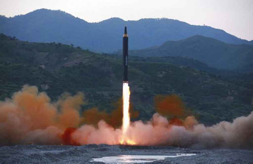 සෞදි අරාබියේ ගුවන්තොටුපොළක් වෙත මිසයිල ප්‍රහාරයක් !