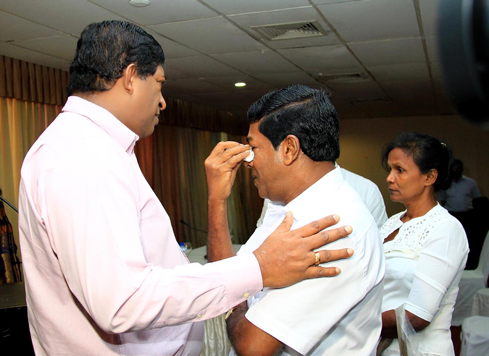 නැතිවූ ජීවිතයක් වන්දි මුදලකින් තක්සේරු කරන්න බෑ - ඇමති රවී