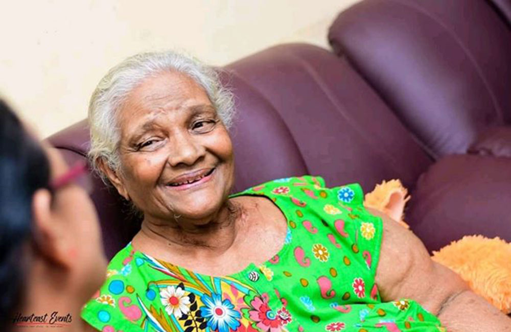 ප්‍රවීණ රංගන ශිල්පිනී චිත්‍රා වාකිෂ්ට දිවි සැරියෙන් සමුගනියි !