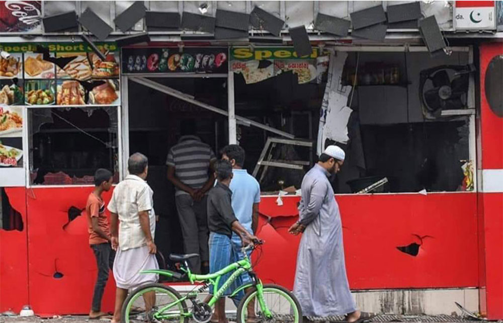 නාත්තන්ඩිය වර්ගවාදී ප්‍රහාරයේ මහමොළ හෙලිදරව් වෙයි !