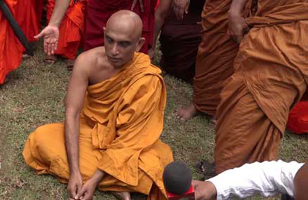 රතන හිමි උපවාසයක !