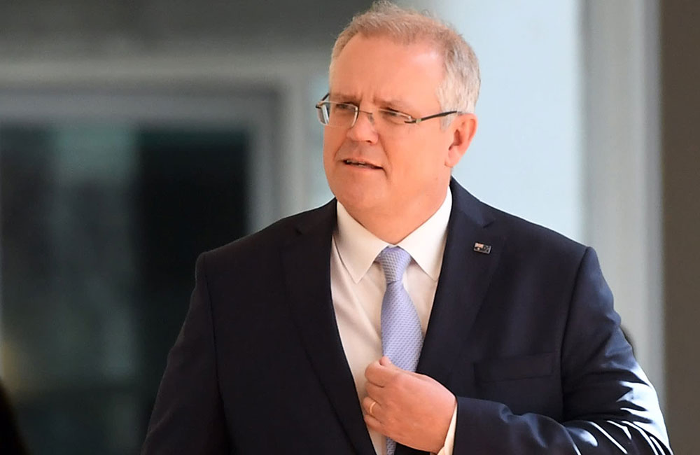 ඔසී අගමැතිට බිත්තර ප‍්‍රහාරයක්