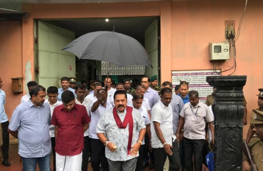 රාජපක්ෂ යුතුකම් ඉටුකරයි : පිල්ලෙයාන් බලන්නත් යයි !