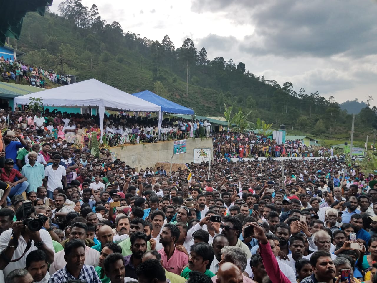 6801B8DA 0217 456F 868C FAC78895EE5C