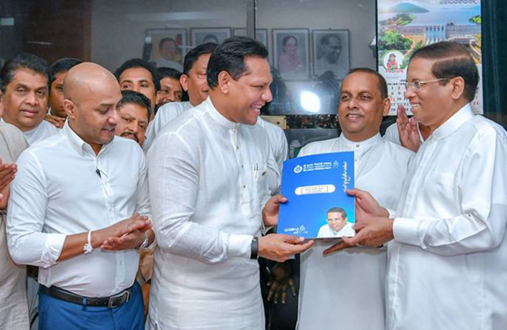 දයාසිරි රාජකාරි අරඹයි !