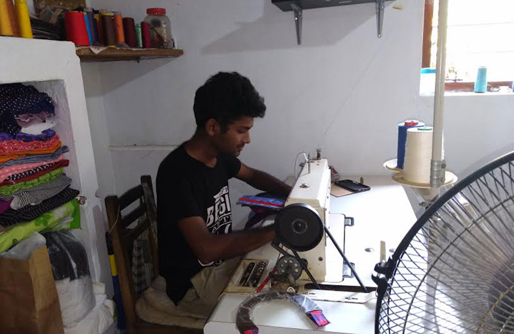 තුරුණු දිරියෙන් ජීවිතය ගොඩනගනා තාරුණ්‍යය !