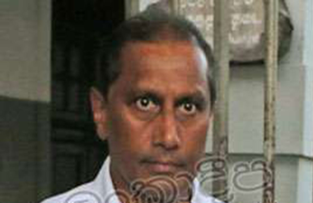 බැදුම්කර ගනුදෙනුවට ජෙෆ්රි ඇලෝසියස් අත්අඩංගුවට !