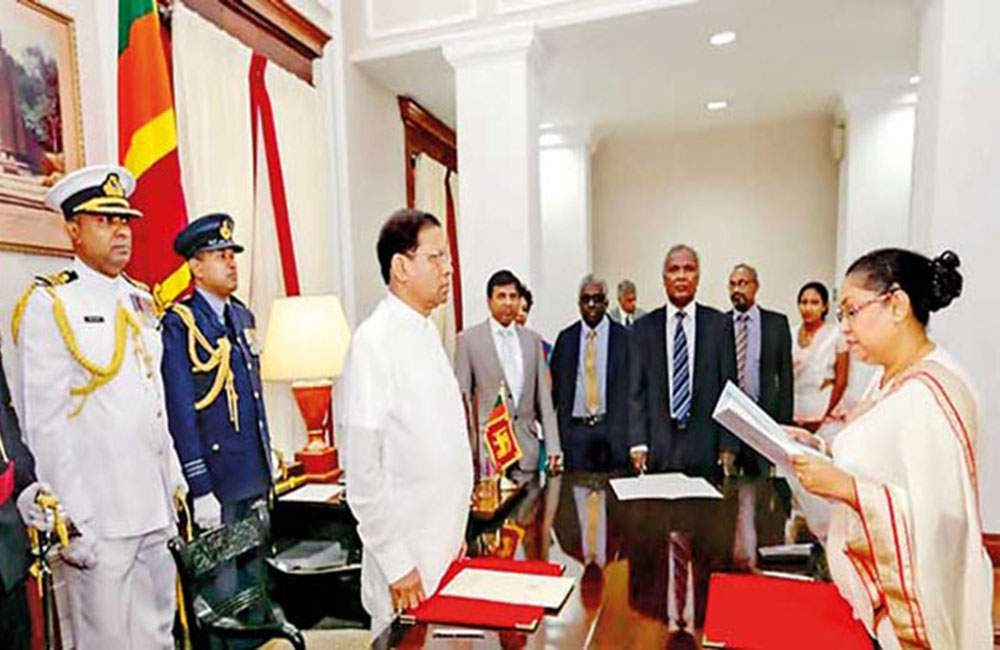 අභියාචනාධිකරණයට ගැටී සිරිසේනට හති : අලුත් නිර්දේශය කුමුදුනී !