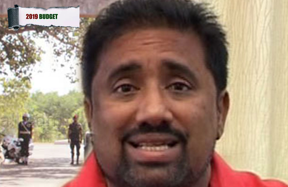 ත්‍රිවිධ හමුදා ගැන බොරු කියූ රන්තරන්ට : අයවැයෙන් කනේ පාරක් !