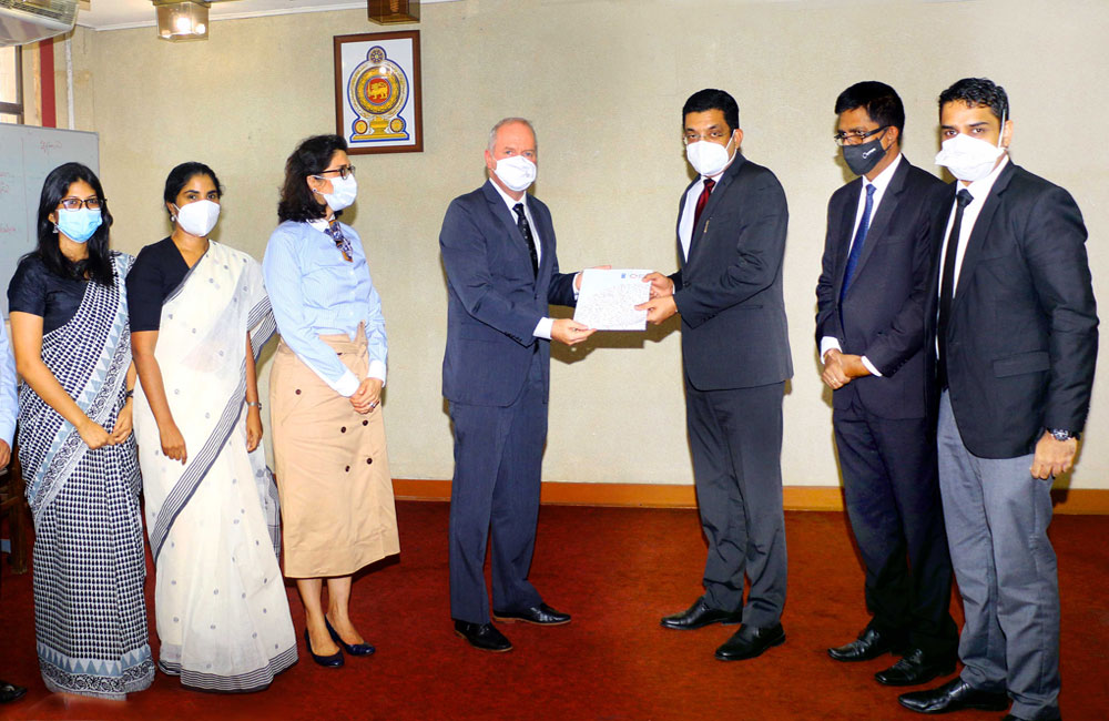 දුරස්ථව සිට නඩු කටයුතු ඇසීමට එක්සත් ජාතීන්ගේ සංවර්ධන වැඩසටහන මඟින් අධිකරණයට පරිගණක