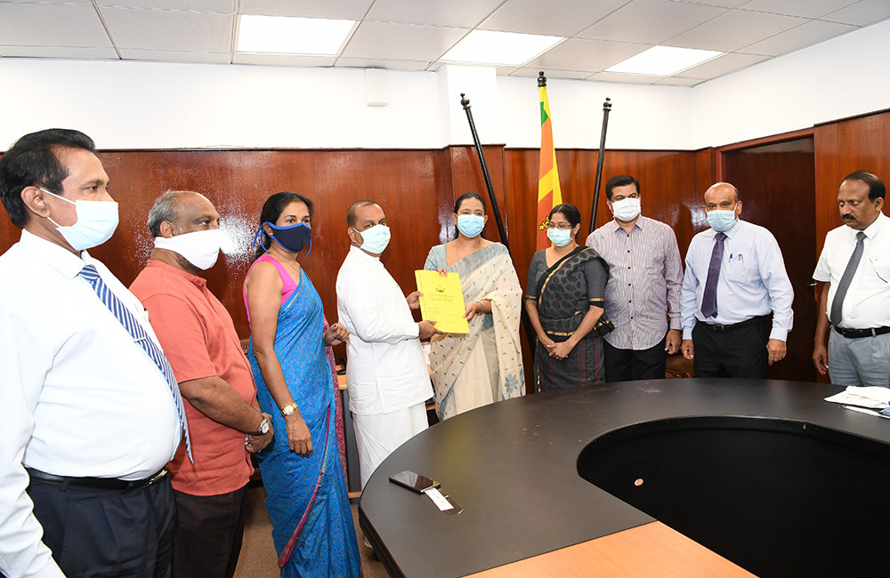  අන්තර්ජාතික පරමාණුක බලශක්ති ඒජන්සියෙන් කොරෝනා පරීක්ෂණ යන්ත්‍ර 2ක් !