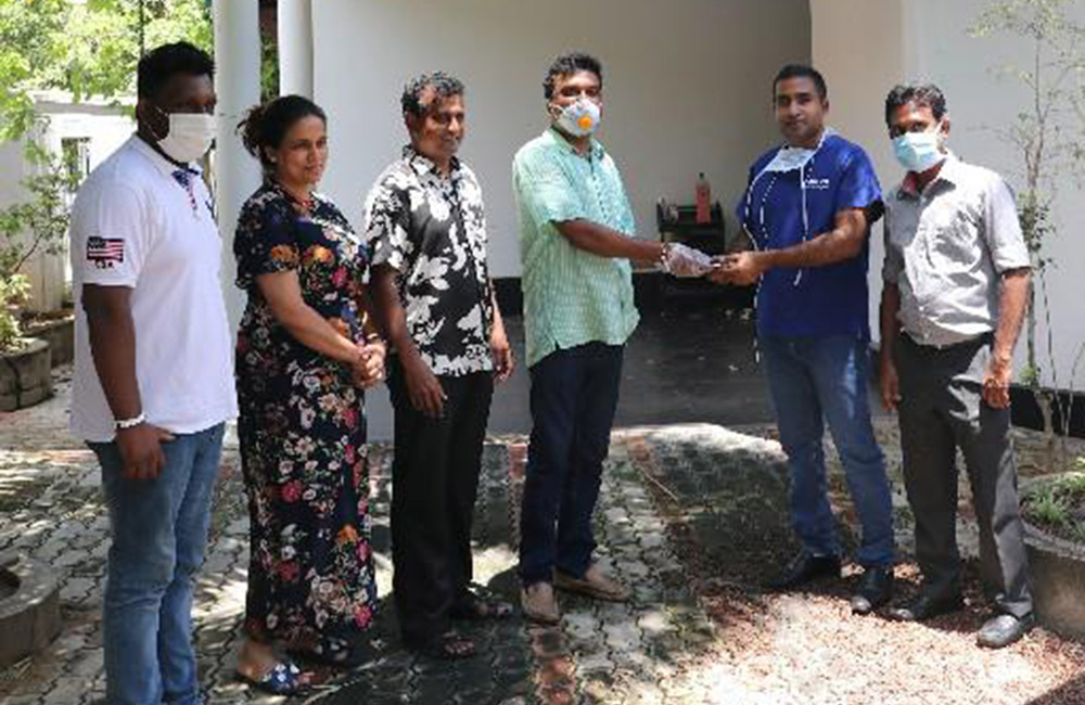 කුරුණෑගල රෝහලේ අවශ්‍යතාව සඳහා නලින් තම නිවස දෙයි !