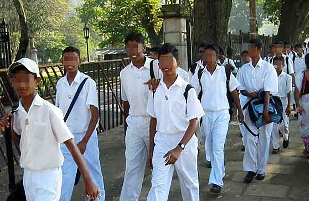 කොවිඩ් නිවාඩුවට පසු පාසල් ආරම්භය අදියර 04කින් 