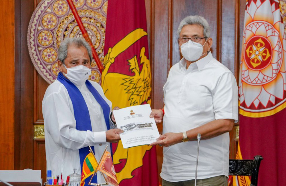 සබරගමුව පළාතේ සේවක වැටුප් බලෙන්ම කපාගෙන – ලංකා ගුරු සංගමය