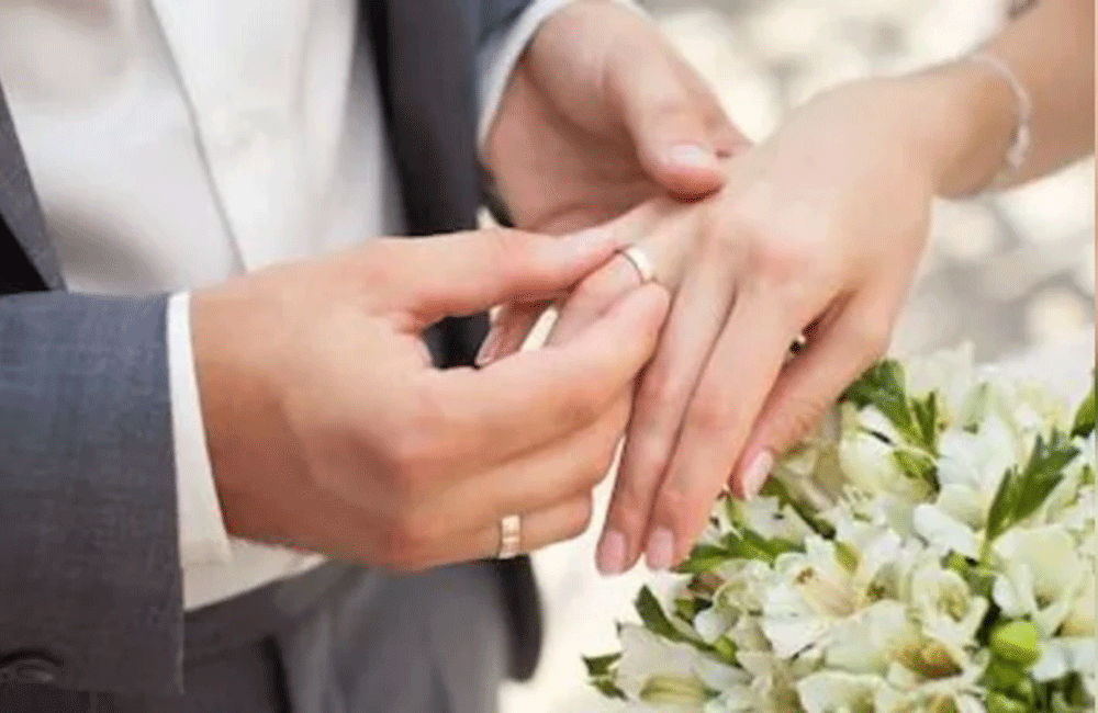 සති දෙකකට විවාහ උත්සවත් නවත්වයි !