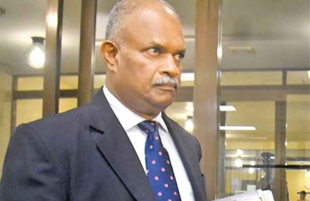 ශානිගේ ජීවිතය අනතුරේ !