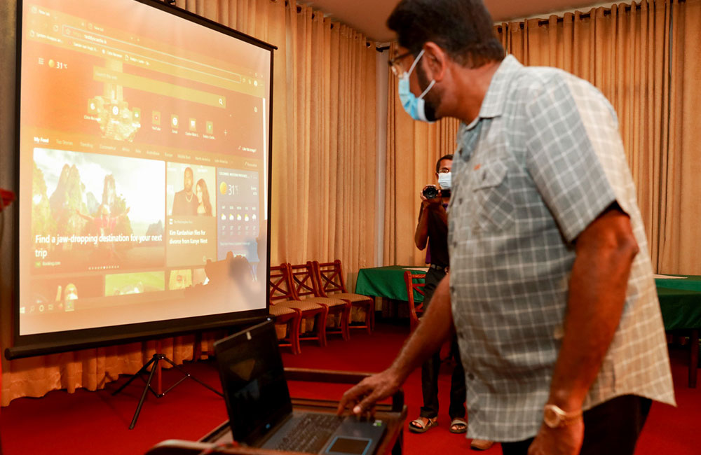 මහනුවර වටපුළුව ''ටෙඩිස්කාසල්'' පාසලේ දරුවන්ට නව වෙබ් අඩවියක්