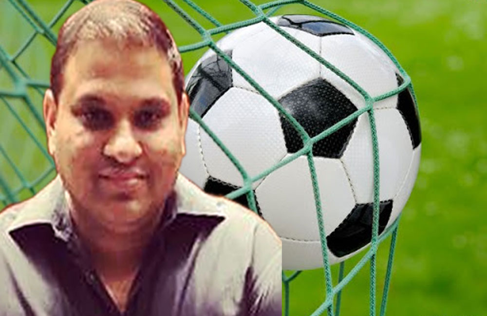 ජාත්‍යන්තර තහනමක් ලද මනිලාල්ගේ පුත් මනිල් පාපන්දු නිලවරණයට 