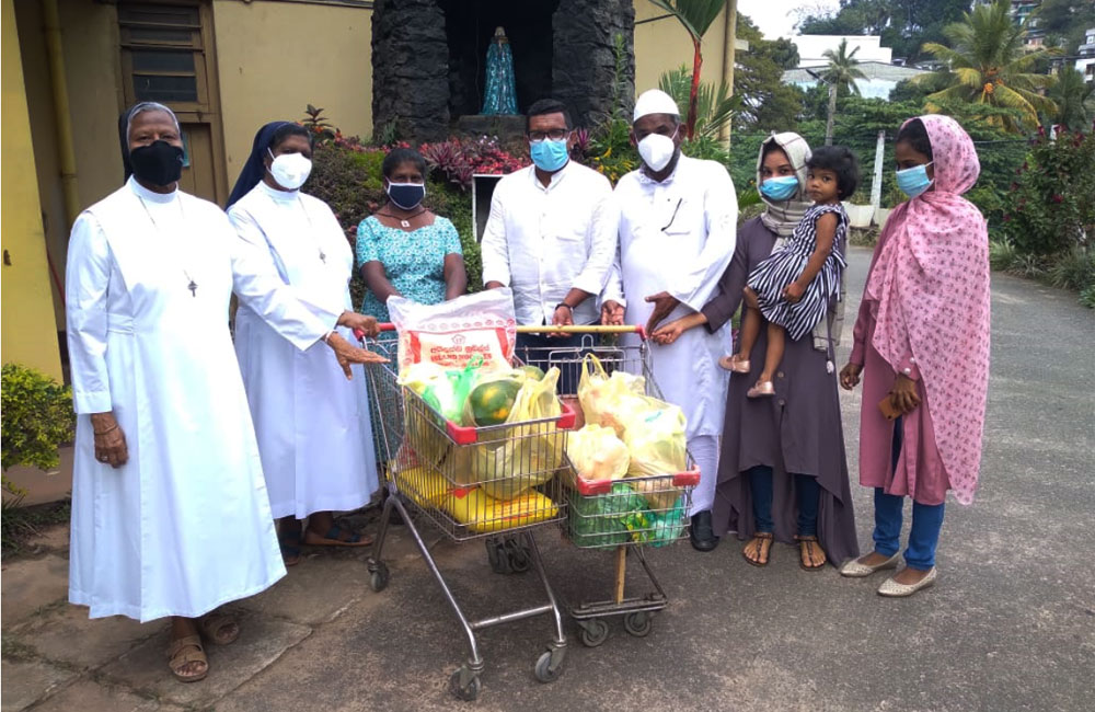 ජනවාරි 01 මහනුවරදී වැඩ ඇල්ලූ- One Meal Sri Lanka 