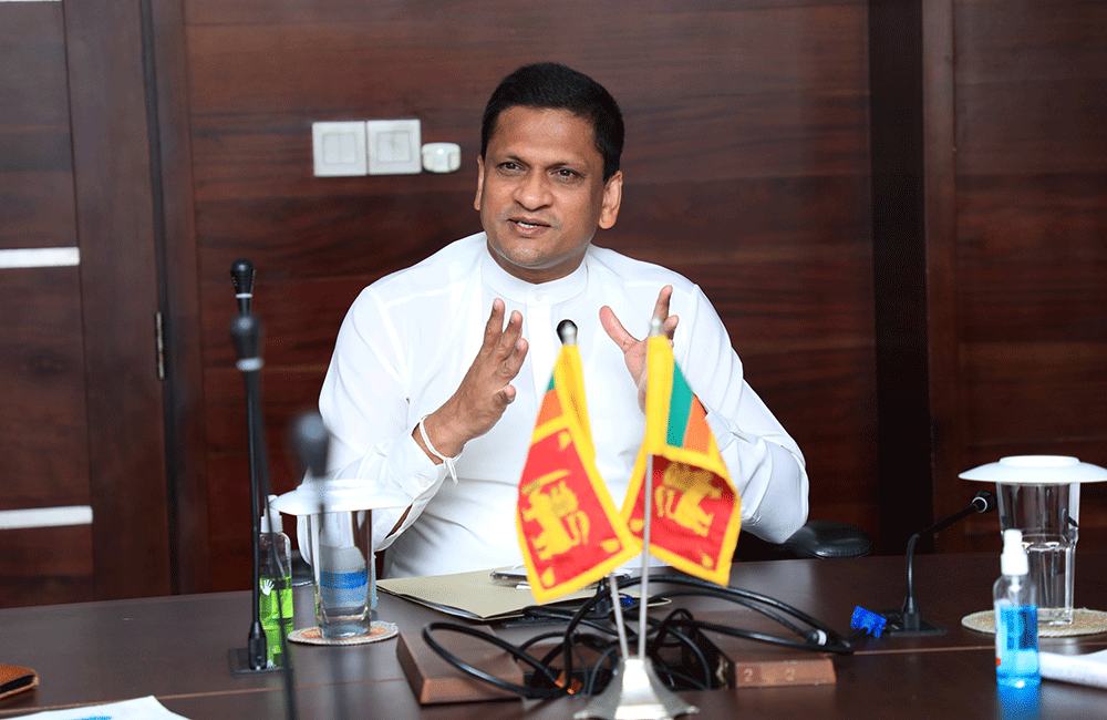 සංචාරක කර්මාන්තය මෙන්ම ආයෝජන අවස්ථා පුළුල් කර ගත යුතුයි - අමාත්‍ය නිමල් ලාන්සා