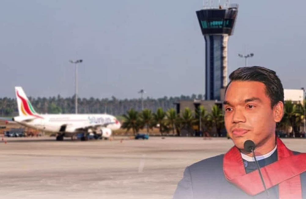 රටවිරුවන් දෙස් තියද්දී : ඇමති නාමල් මාරුවෙයි !