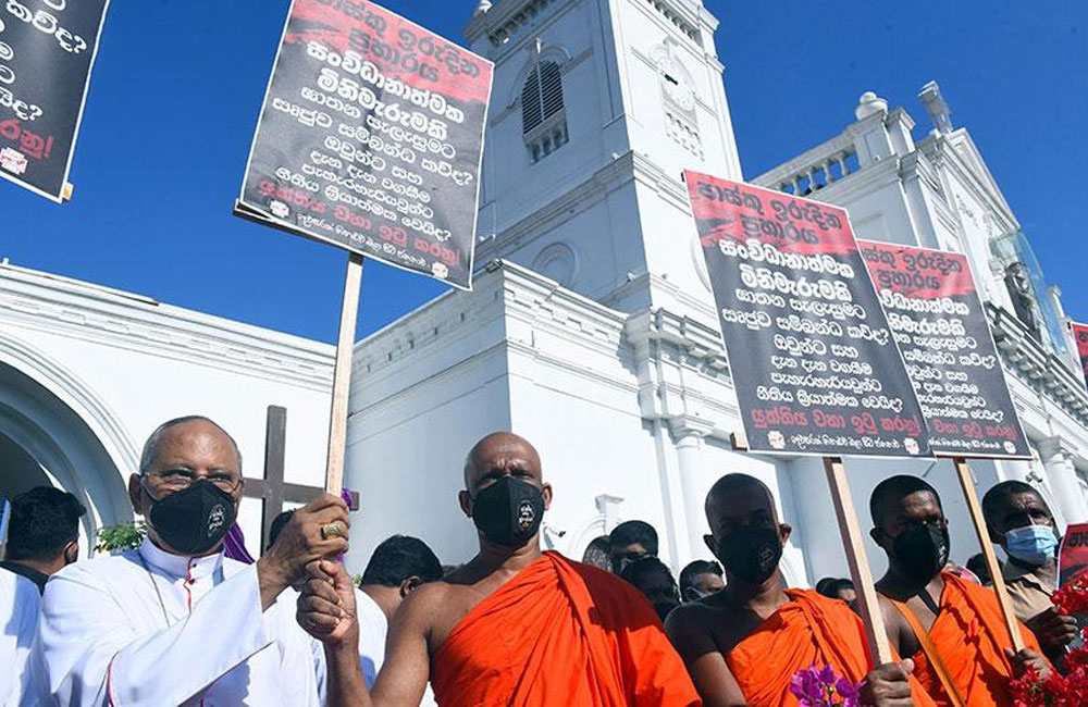 කලු ඉරිදා,කාදිනල් භූමිකාව හා සමාජ වගකීම……