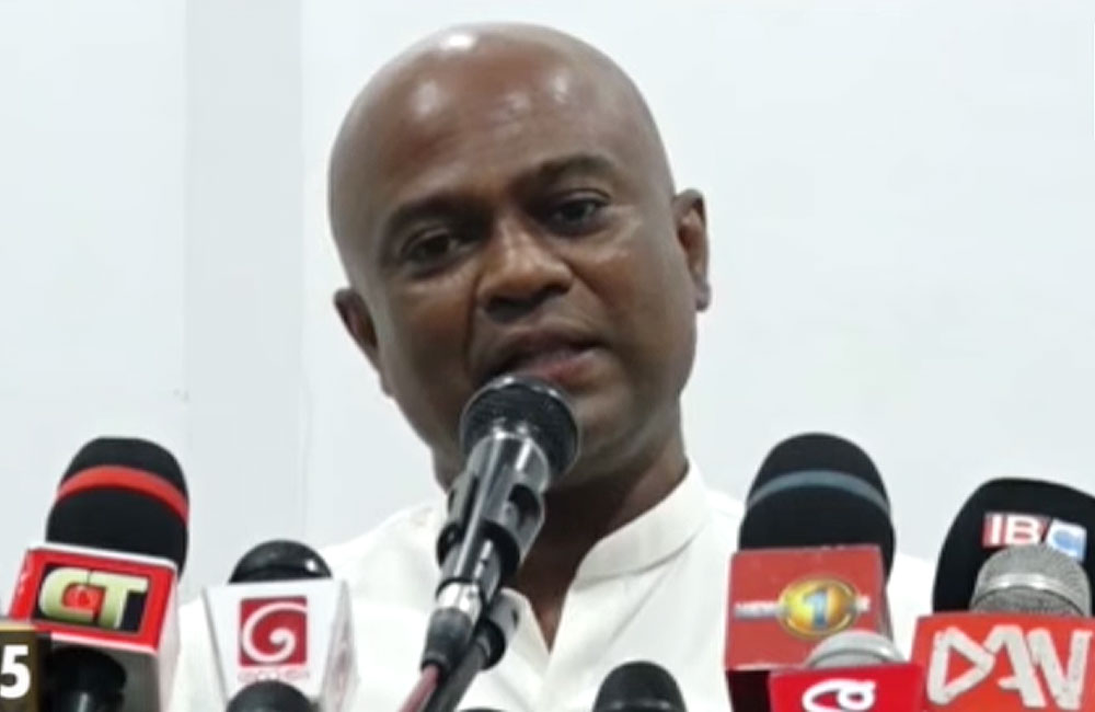 මුදල් අමාත්‍යංශයේ ලේකම්ගේ සිටම හොරකමට සෘජුව සහ වක්‍රව සම්බන්ධයි – මන්ත්‍රී මදුර විතානගේ