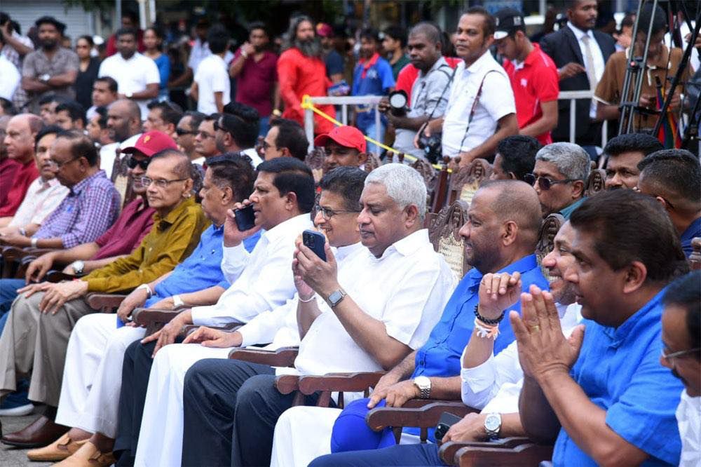 WhatsApp Image 2025 11 21 at 19.03.08 87e0fdd9