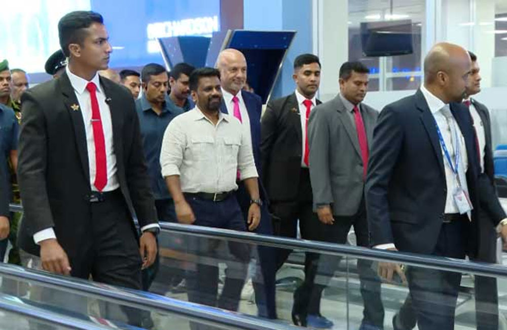 නිල සංචාරයක් සඳහා ජනපති ජර්මනිය බලා පිටත්වෙයි