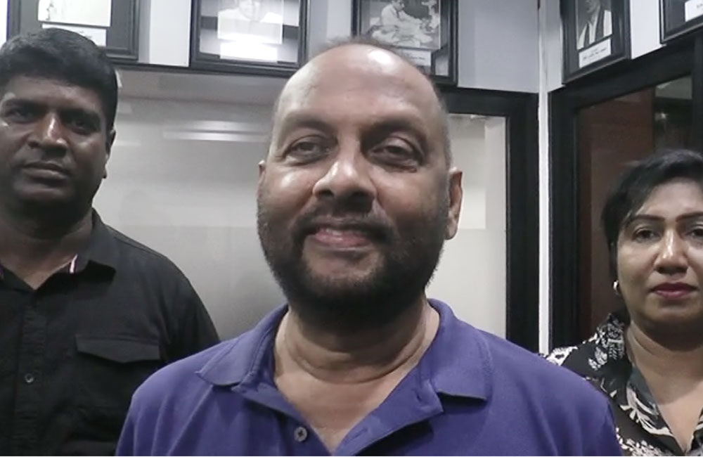 සනත් වීරසිංහ ජවිපෙට සම්බන්ධ පුද්ගලයෙක් - මහින්ද අමරවීර