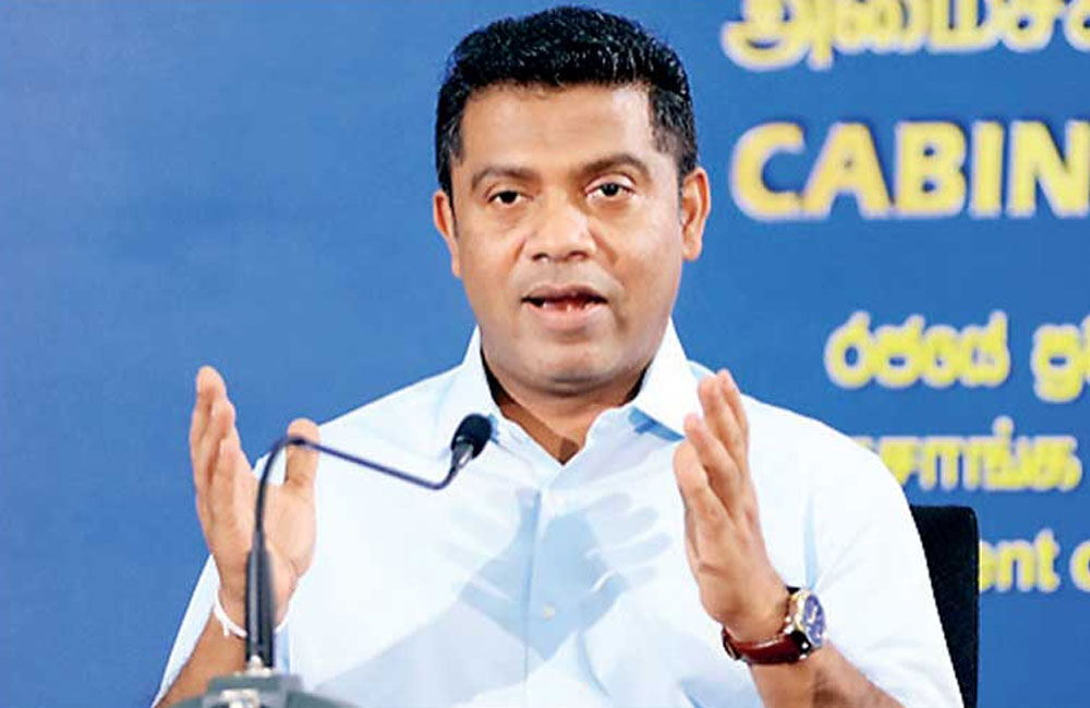 කන්ටේනර් නිදහස් කිරීම හා කැබිනට් සංශෝධනය අතර සබඳතාවක් නෑ - කැබිනට් ප්‍රකාශක
