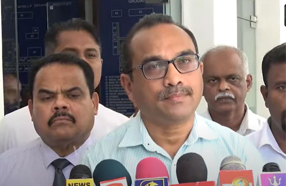 RMV කන්තෝරුව කියන්නේ වංචා දූෂණ පිරුණ යෝධ කැලෑවක් - ඇමති බිමල්