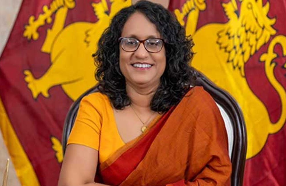 චීන නිල සංචාරය අවසන් කළ අග්‍රාමාත්‍යවරිය අද ඉන්දියාවට