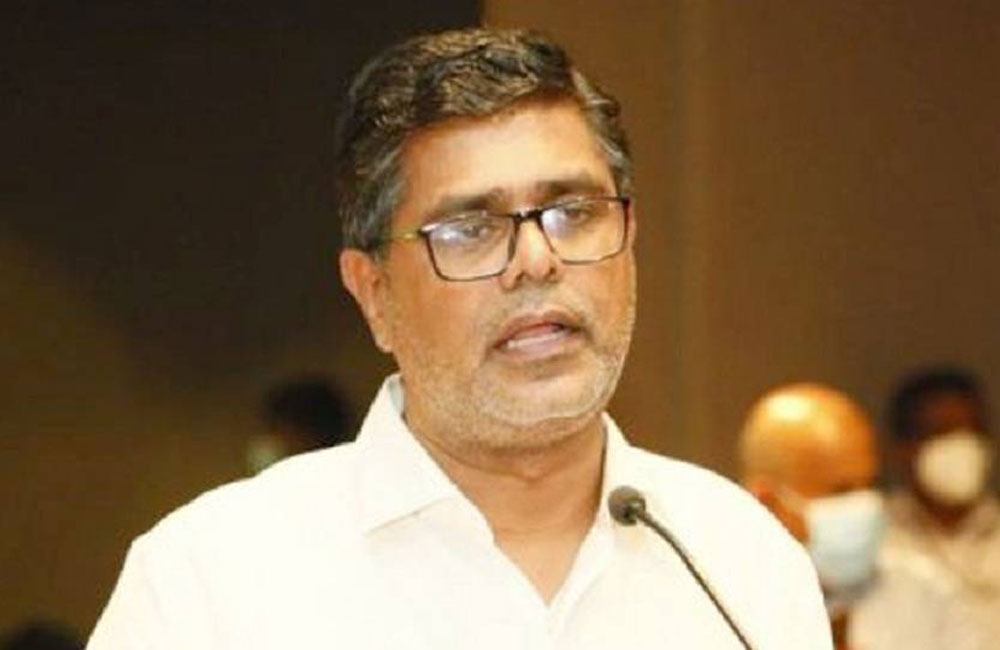 ආණ්ඩුවේ මඩ බලකාය ජොබ් එක හරියට කරන්නේ නෑ - මුජිබර්
