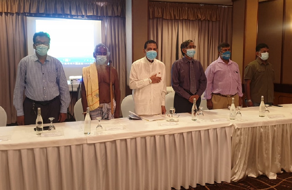 මේ ජඩ දේශපාලනය නැවැත්විය යුතුයි : කාලයකට පසුව කරූගෙන් සැර ප්‍රකාශයක් !