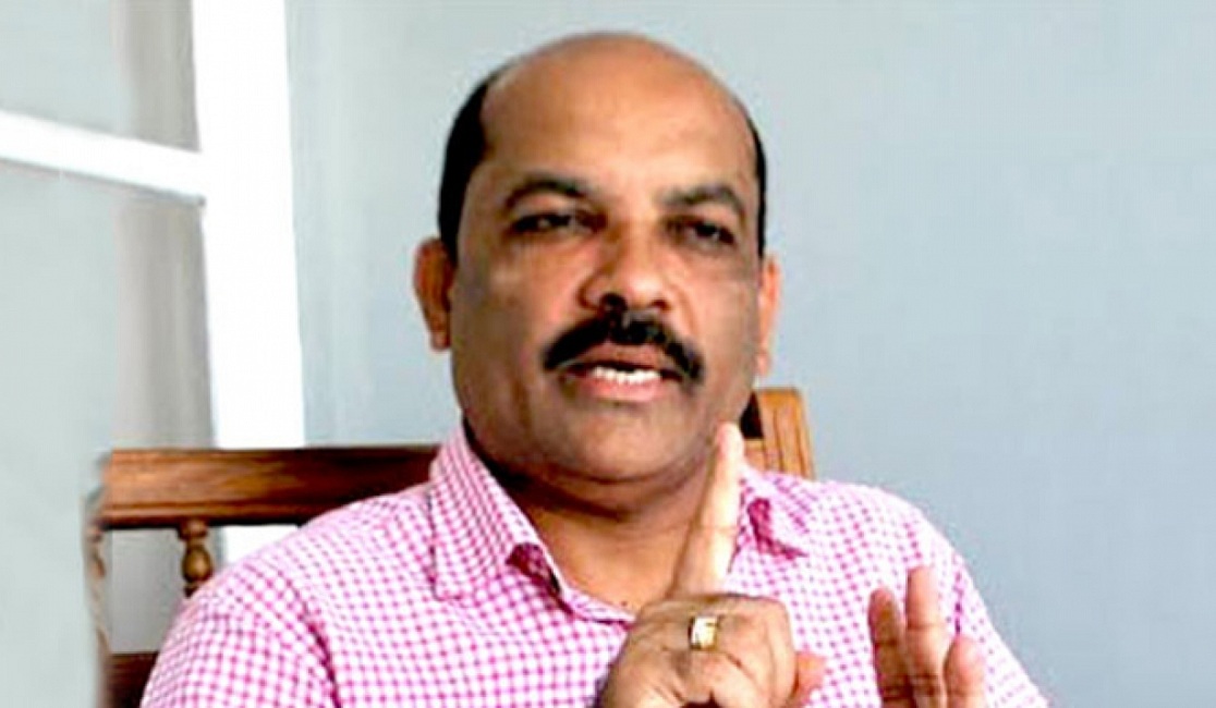 මාසයක් තුල කැබිනට් අමාත්‍ය ධුරයක් නැත්නම් : රංගේ තීන්දුවක් ගන්න සූදානම් !