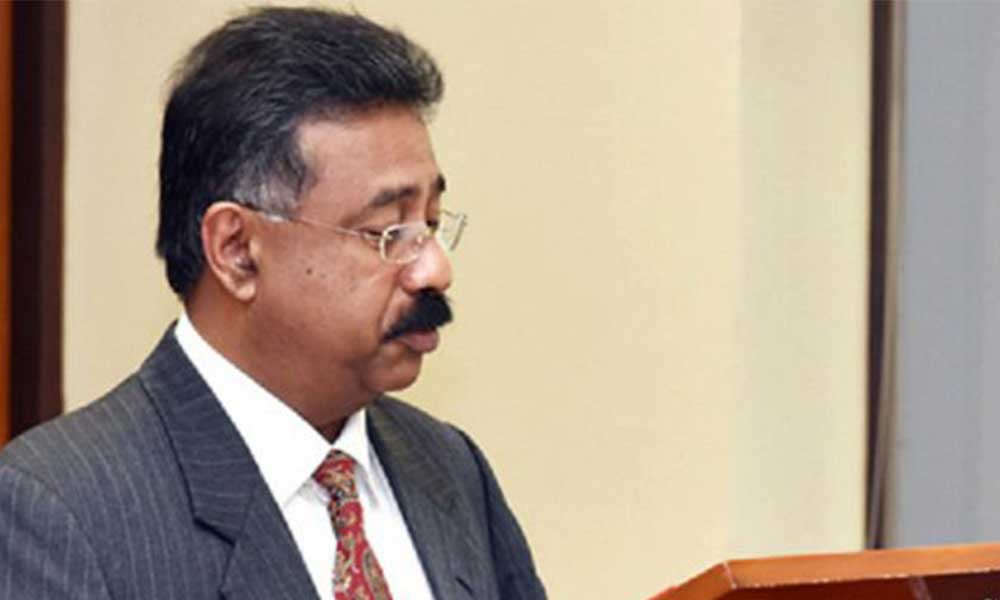 නීතිපති සැරටම නිදි ?